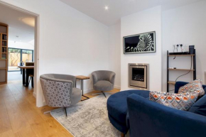 Bright Beautiful Modern 2 Bed Home Pass The Keys